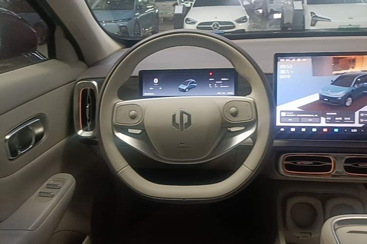 Used Leapmotor B10 2025 510 LiDAR Version Steering Wheel
