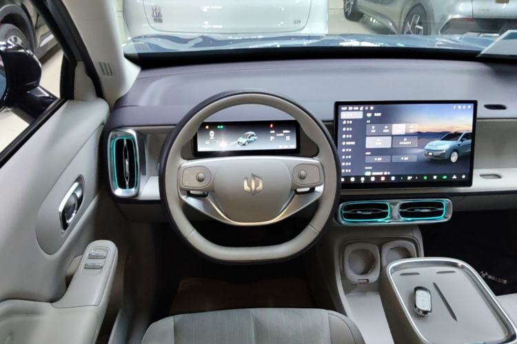 Used Leapmotor B10 2025 510 LiDAR Version Steering Wheel