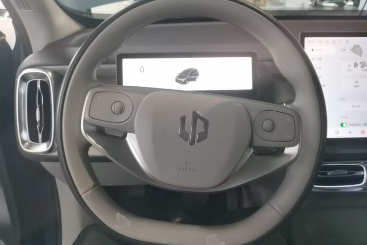 Used Leapmotor B10 2025 510 LiDAR Version Steering Wheel