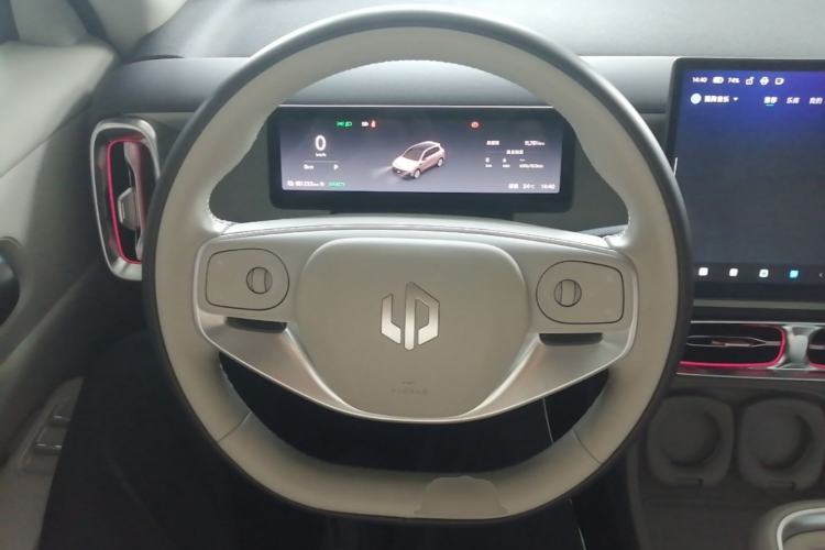 Used Leapmotor B10 2025 510 LiDAR Version Steering Wheel