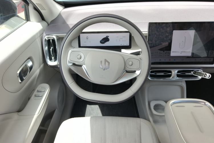 Used Leapmotor B10 2025 510 LiDAR Version Steering Wheel