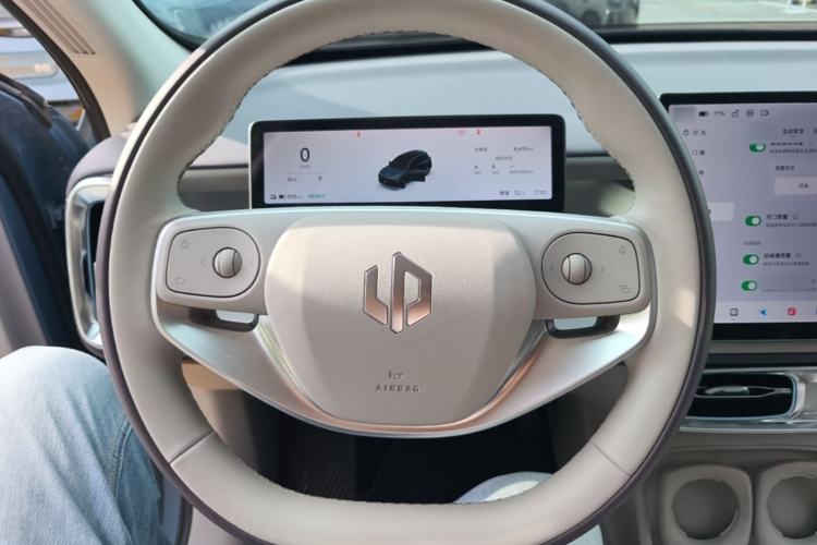 Used Leapmotor B10 2025 510 LiDAR Version Steering Wheel
