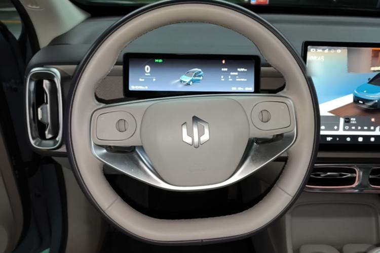 Used Leapmotor B10 2025 510 LiDAR Version Steering Wheel