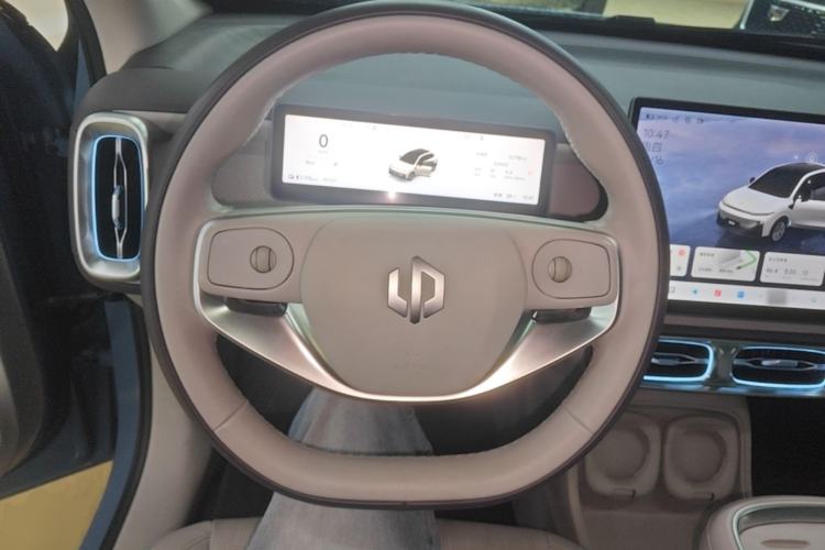 Used Leapmotor B10 2025 510 LiDAR Version Steering Wheel