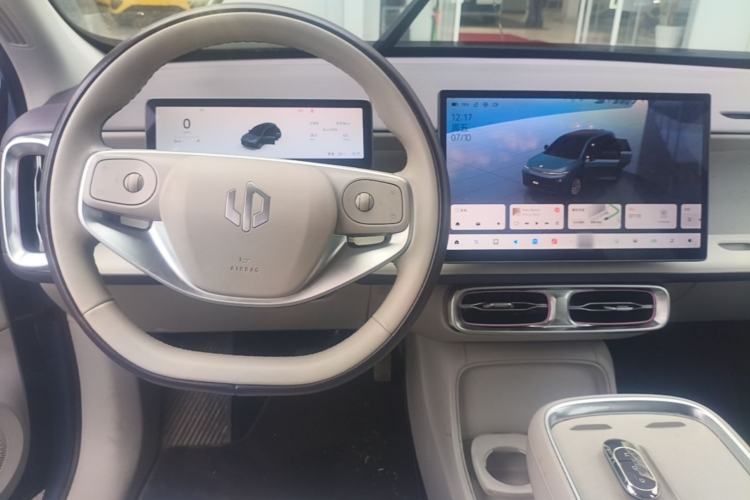 Used Leapmotor B10 2025 510 LiDAR Version Steering Wheel