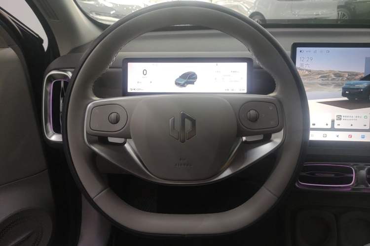 Used Leapmotor B10 2025 510 LiDAR Version Steering Wheel