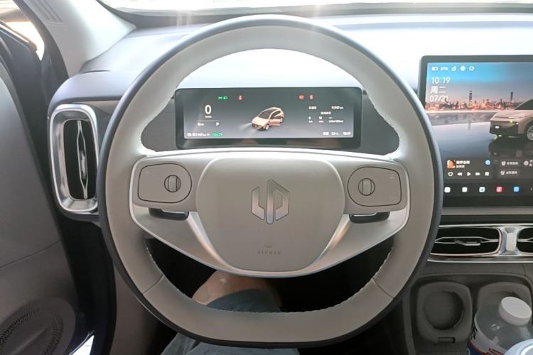 Used Leapmotor B10 2025 510 LiDAR Version Steering Wheel