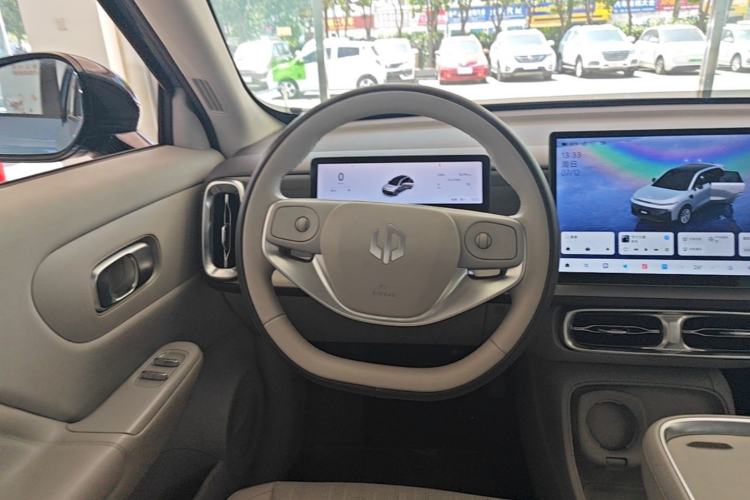 Used Leapmotor B10 2025 510 LiDAR Version Steering Wheel