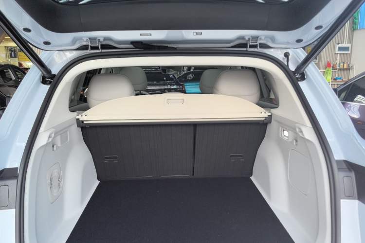 Used Leapmotor B10 2025 510 Joyful Edition Trunk