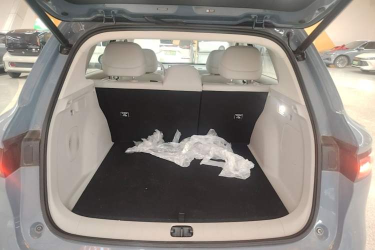Used Leapmotor B10 2025 510 LiDAR Version Trunk