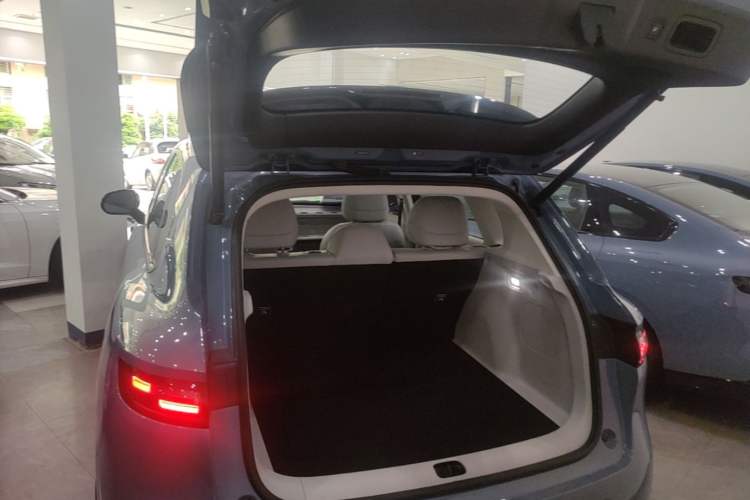 Used Leapmotor B10 2025 510 LiDAR Version Trunk