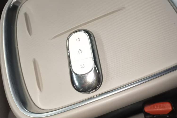 Used Leapmotor B10 2025 510 LiDAR Version Vehicle Key