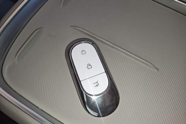 Used Leapmotor B10 2025 510 LiDAR Version Vehicle Key