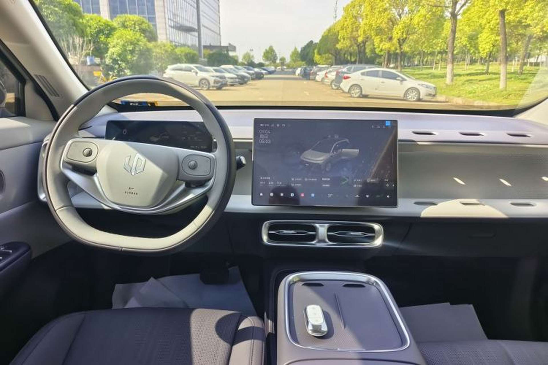 Used Leapmotor B10 2025 510 Joyful Edition Audio And AC Panel
