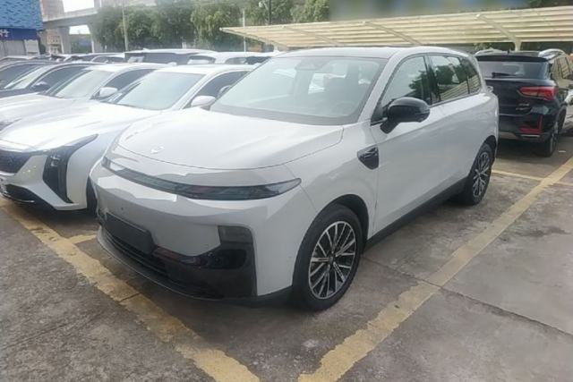 Used Leapmotor B10 2025 510 Joyful Edition