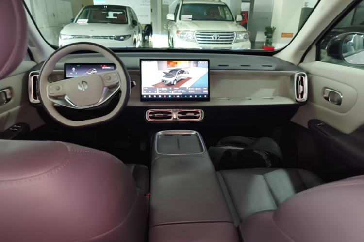 Used Leapmotor B10 2025 510 Joyful Edition Center Console