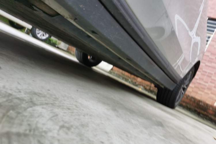 Used Leapmotor B10 2025 510 Joyful Edition Chassis Front Left