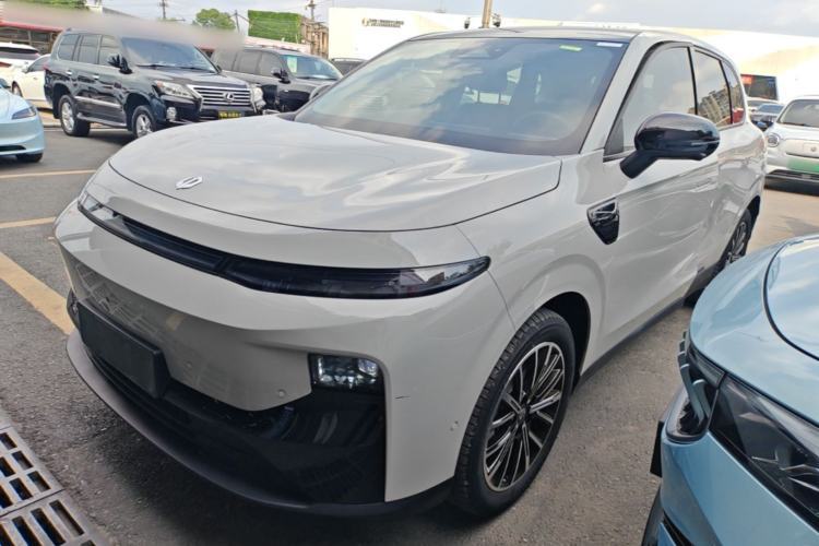 Used Leapmotor B10 2025 510 Joyful Edition Guazi used car, China used car export, Used car for sale, Used  cars, Cheapest cars for sale