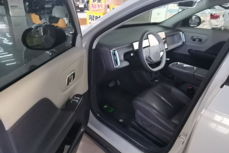 Used Leapmotor B10 2025 510 LiDAR Version Driver Seat
