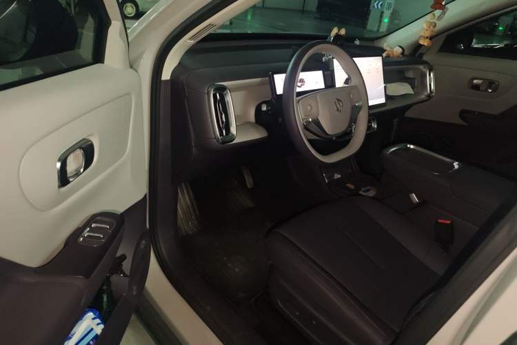 Used Leapmotor B10 2025 600 LiDAR Version Driver Seat