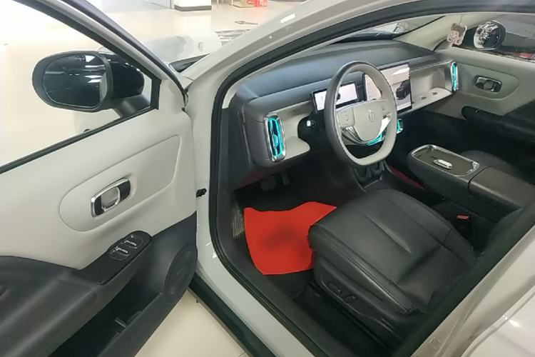 Used Leapmotor B10 2025 510 Joyful Edition Driver Seat