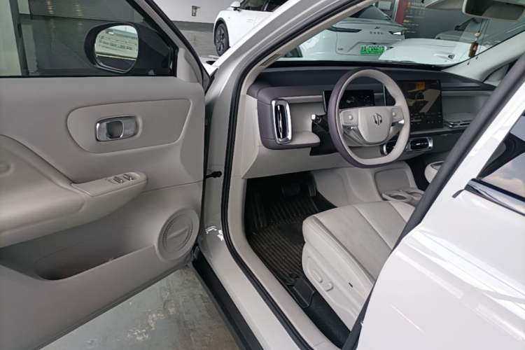 Used Leapmotor B10 2025 600 LiDAR Version Driver Seat