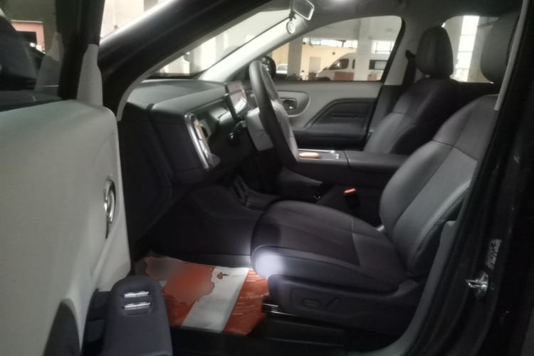 Used Leapmotor B10 2025 510 LiDAR Version Driver Seat