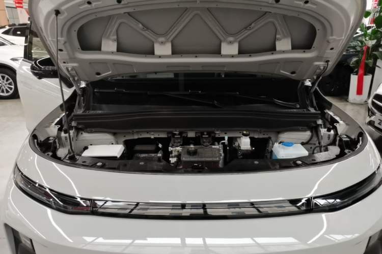 Used Leapmotor B10 2025 600 LiDAR Version Engine Bay