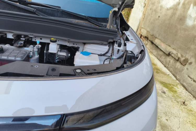 Used Leapmotor B10 2025 510 Joyful Edition Engine Bay Left