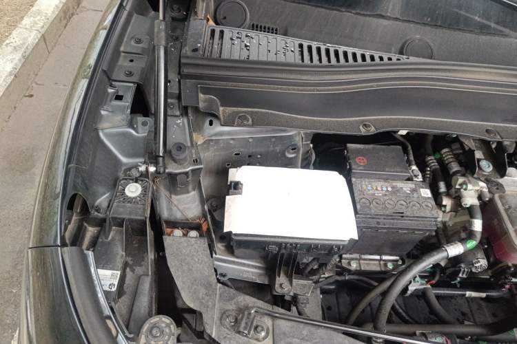 Used Leapmotor B10 2025 600 LiDAR Version Engine Bay Right