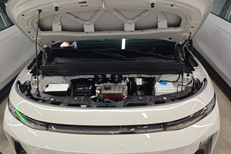 Used Leapmotor B10 2025 510 LiDAR Version Engine Bay
