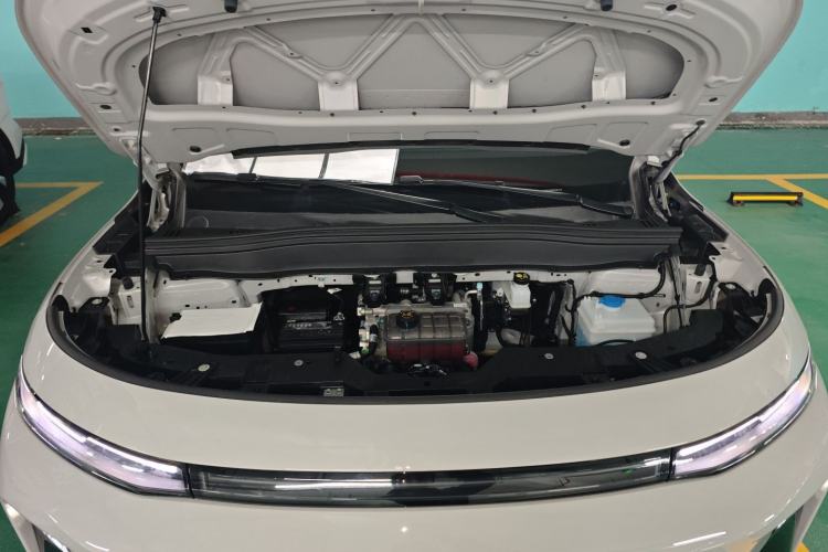 Used Leapmotor B10 2025 510 LiDAR Version Engine Bay