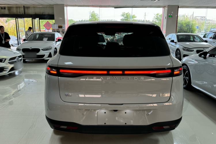 Used Leapmotor B10 2025 510 Joyful Edition Exterior 1