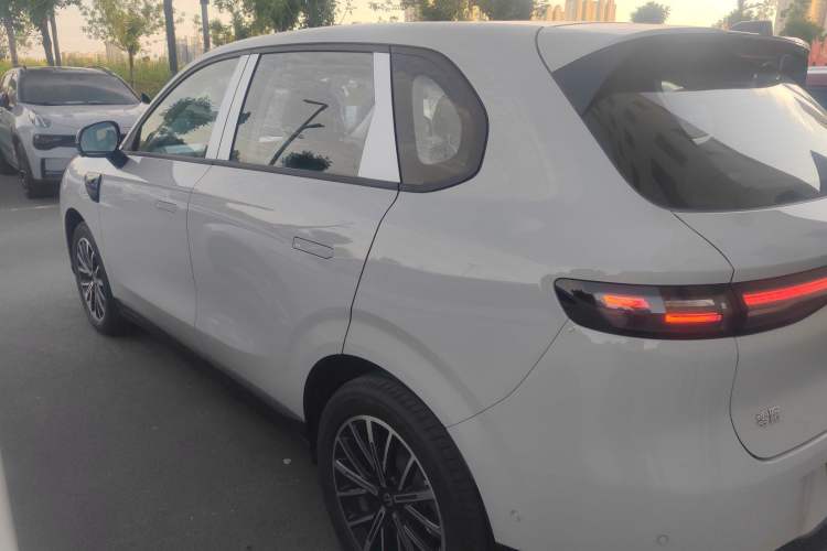 Used Leapmotor B10 2025 600 LiDAR Version Exterior 3