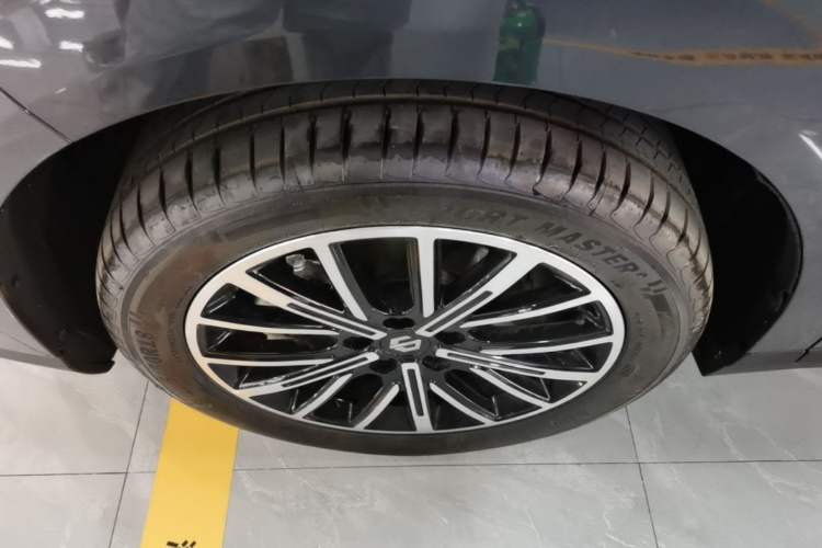 Used Leapmotor B10 2025 510 Comfort Edition Exterior 4