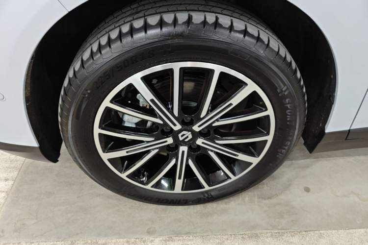 Used Leapmotor B10 2025 510 Joyful Edition Exterior 4