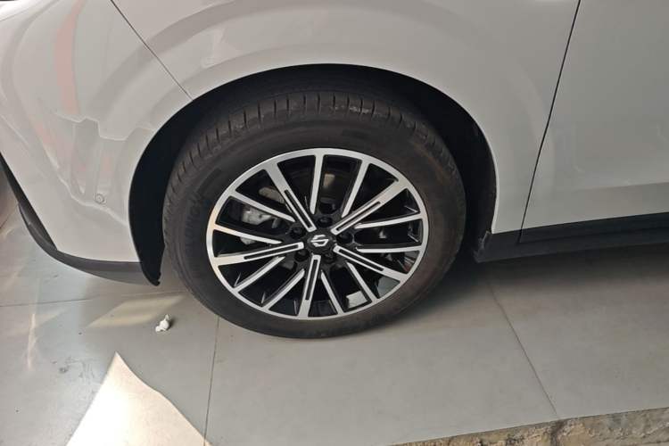 Used Leapmotor B10 2025 510 Joyful Edition Exterior 4