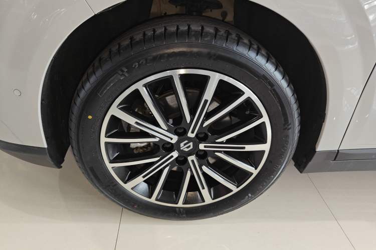 Used Leapmotor B10 2025 510 Joyful Edition Exterior 4
