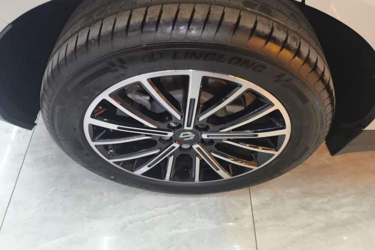 Used Leapmotor B10 2025 510 Joyful Edition Exterior 5