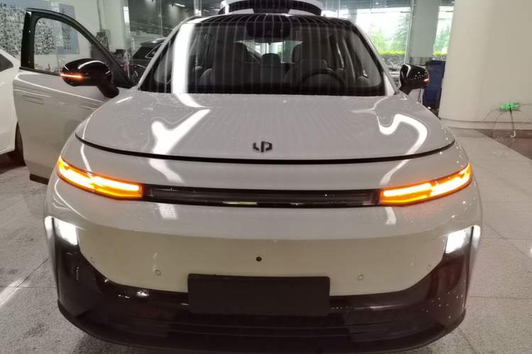 Used Leapmotor B10 2025 510 Joyful Edition Front