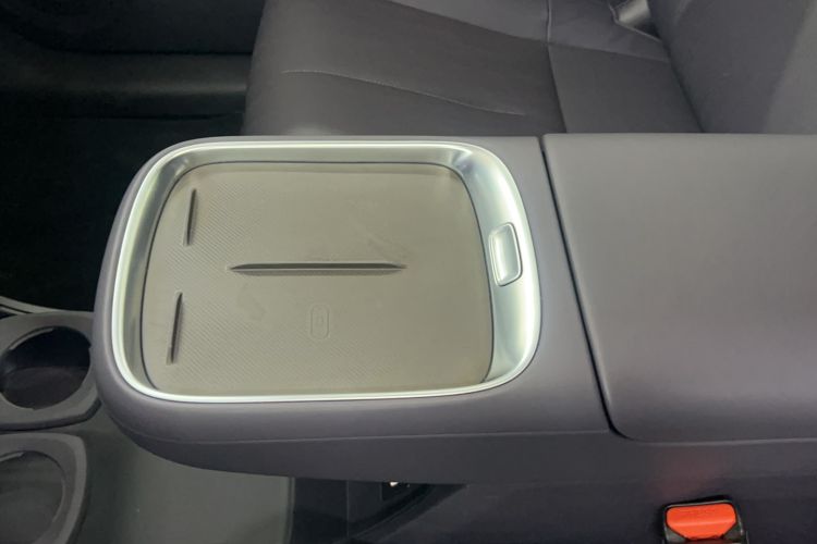 Used Leapmotor B10 2025 510 Joyful Edition Gear Lever