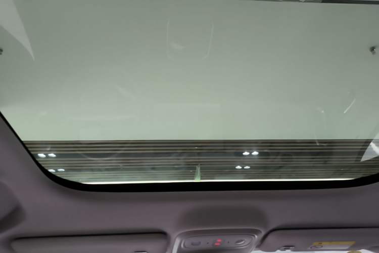 Used Leapmotor B10 2025 510 Joyful Edition Headliner