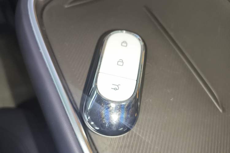Used Leapmotor B10 2025 510 Joyful Edition Interior 1