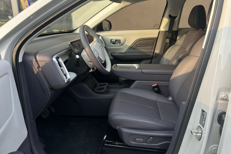 Used Leapmotor B10 2025 510 Joyful Edition Interior 3
