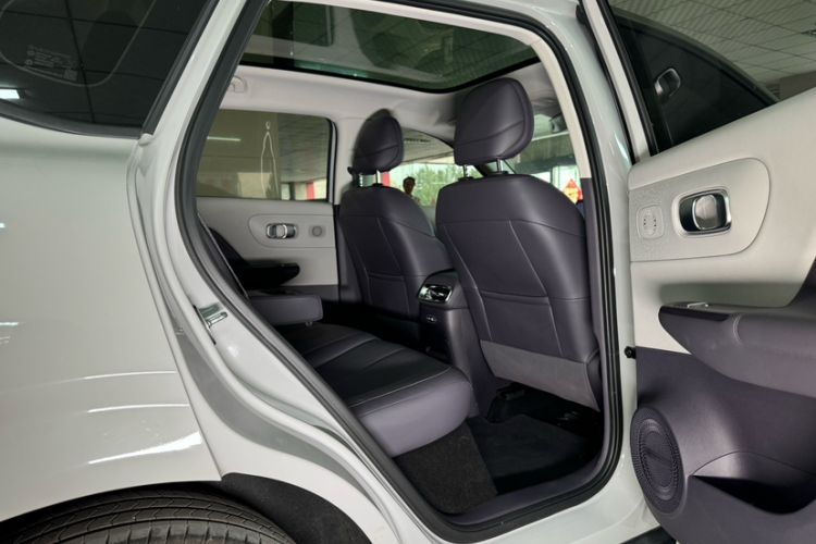 Used Leapmotor B10 2025 510 Joyful Edition Interior 3