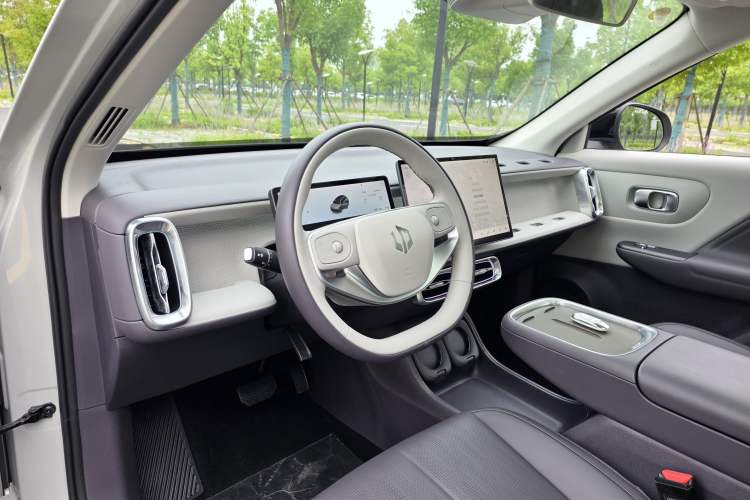 Used Leapmotor B10 2025 510 Joyful Edition Interior 5