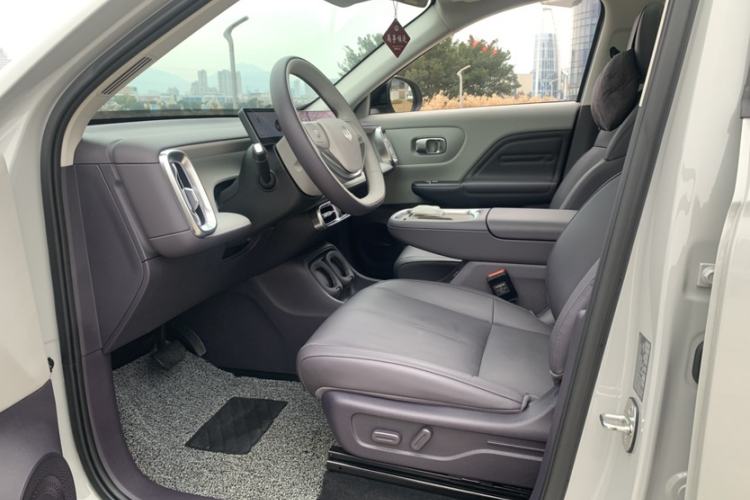 Used Leapmotor B10 2025 510 Joyful Edition Interior 9