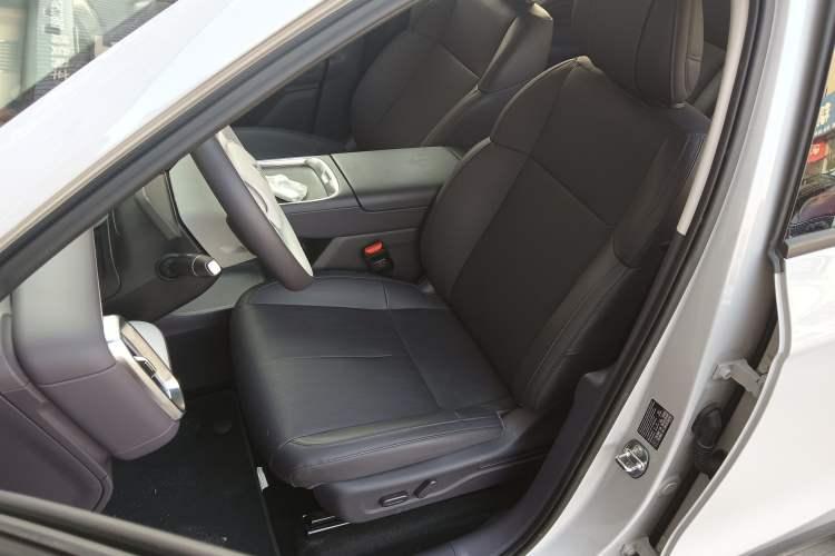 Used Leapmotor B10 2025 510 Joyful Edition Left Front Seat