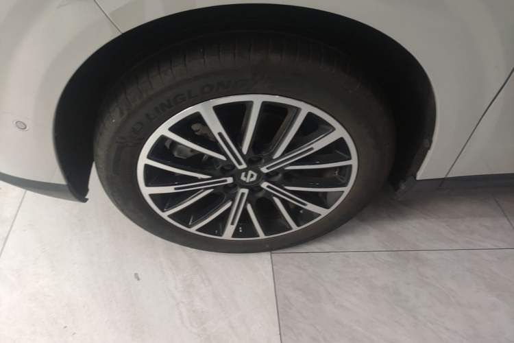 Used Leapmotor B10 2025 510 Joyful Edition Left Front Wheel Hub