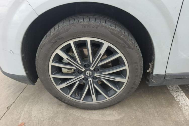 Used Leapmotor B10 2025 600 Joyful Edition Left Front Wheel Hub